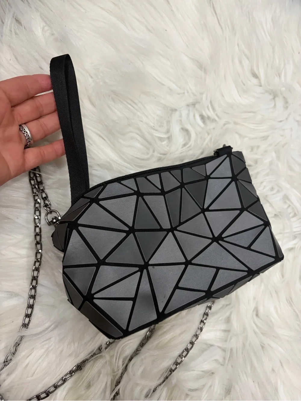 Sleek Gray Geometric Crossbody with Silver Chain
